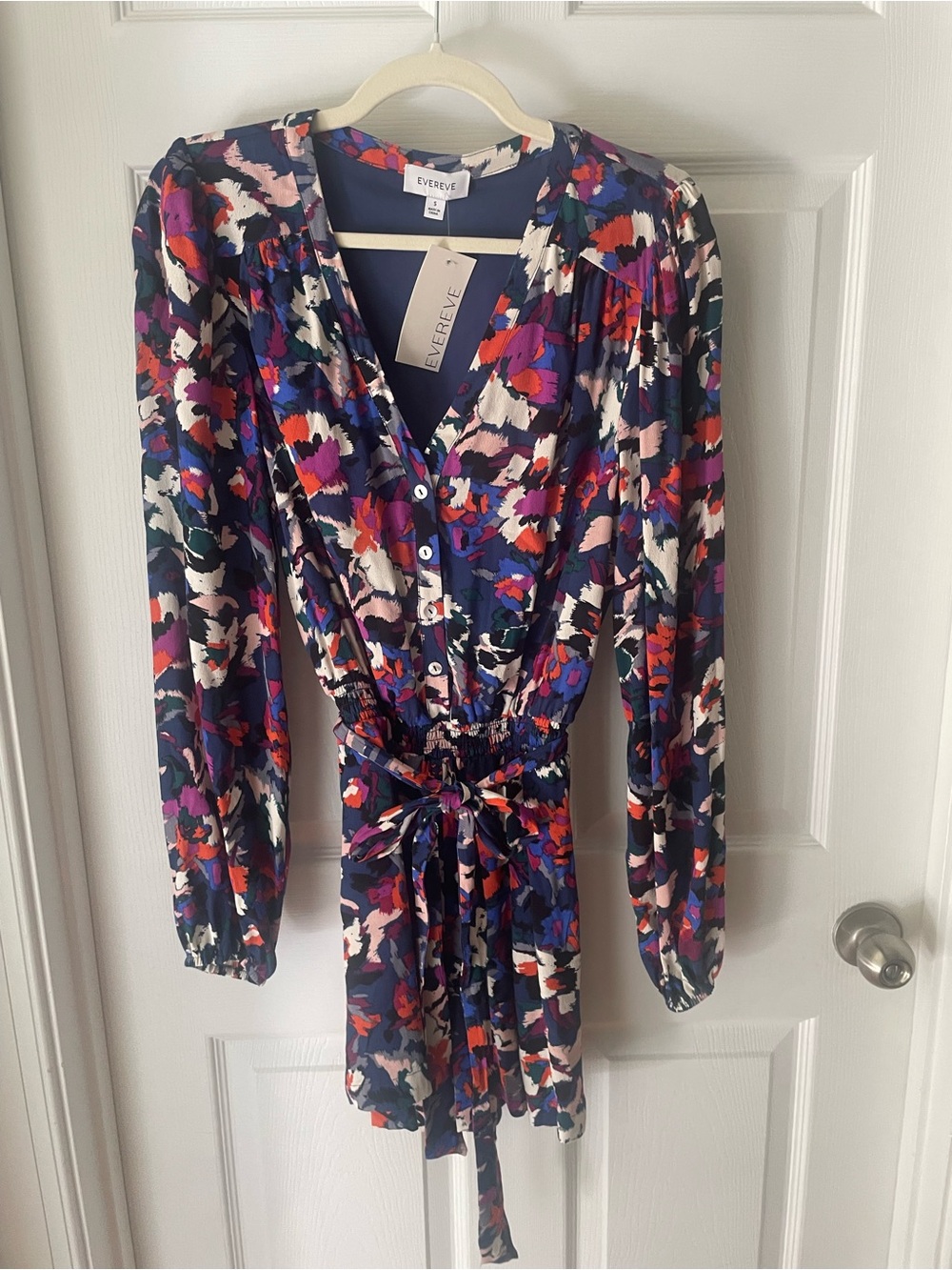 NWT Evereve Navy Multicolor Floral Long-Sleeve Wrap Romper